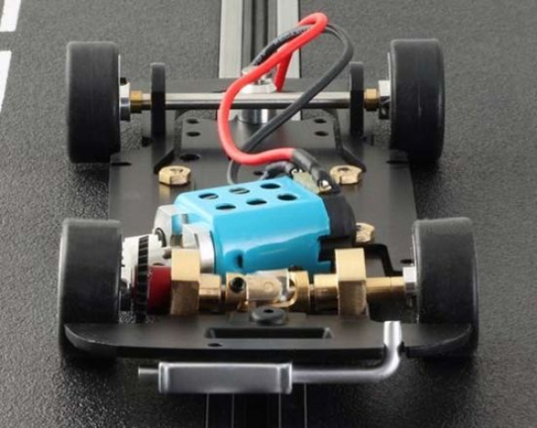 BRM 1/24 Renault R8 Nr. 1